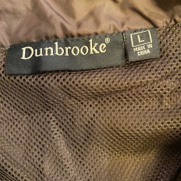 M RESORT New Jacket Windbreaker NWT Las Vegas Sz L - Picture 6 of 7